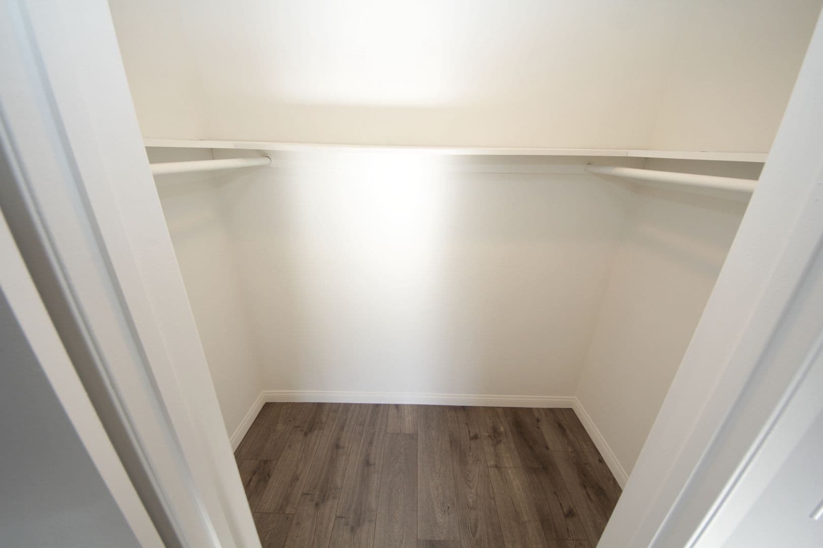 Los Angeles Apartment: 12133, 12135 Mitchell Avenue
