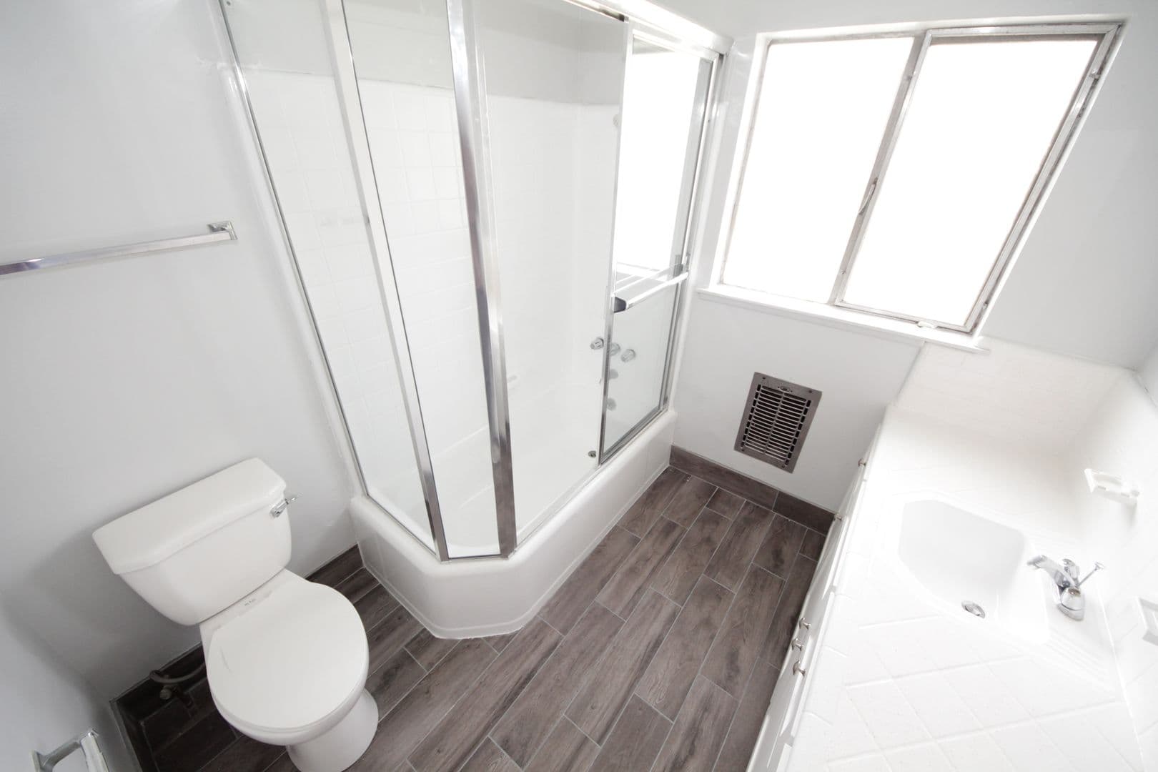 Los Angeles Apartment: 7021 - 7089 West Manchester Avenue