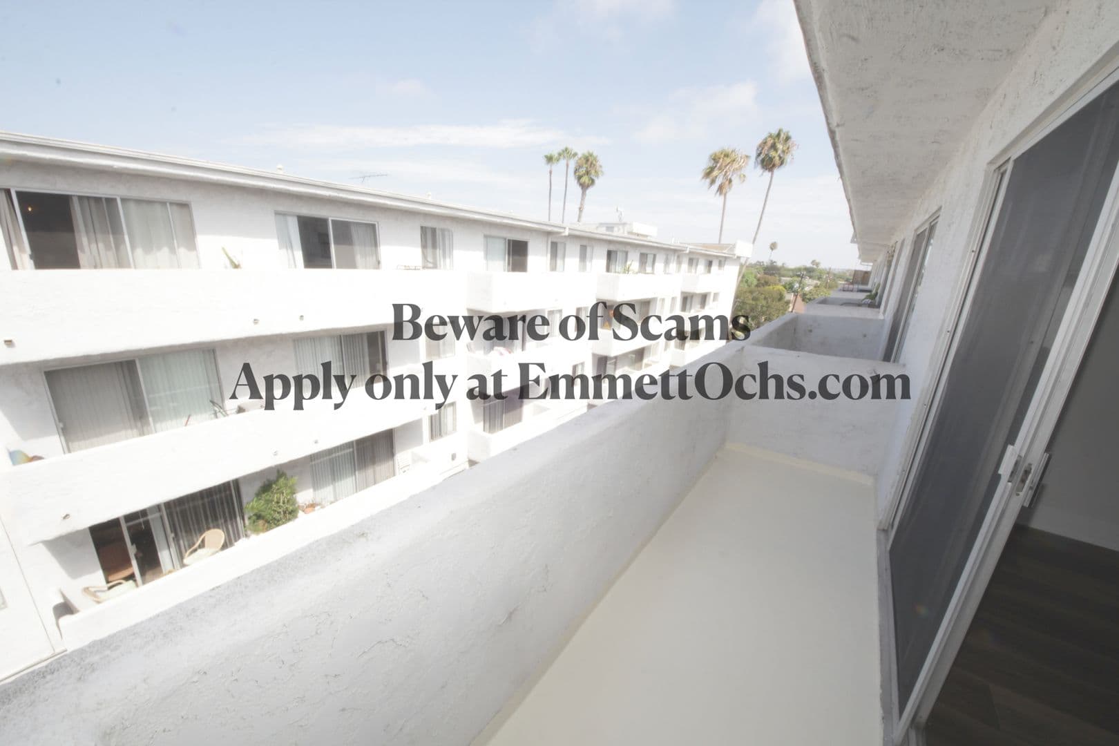 Los Angeles Apartment: 12133, 12135 Mitchell Avenue
