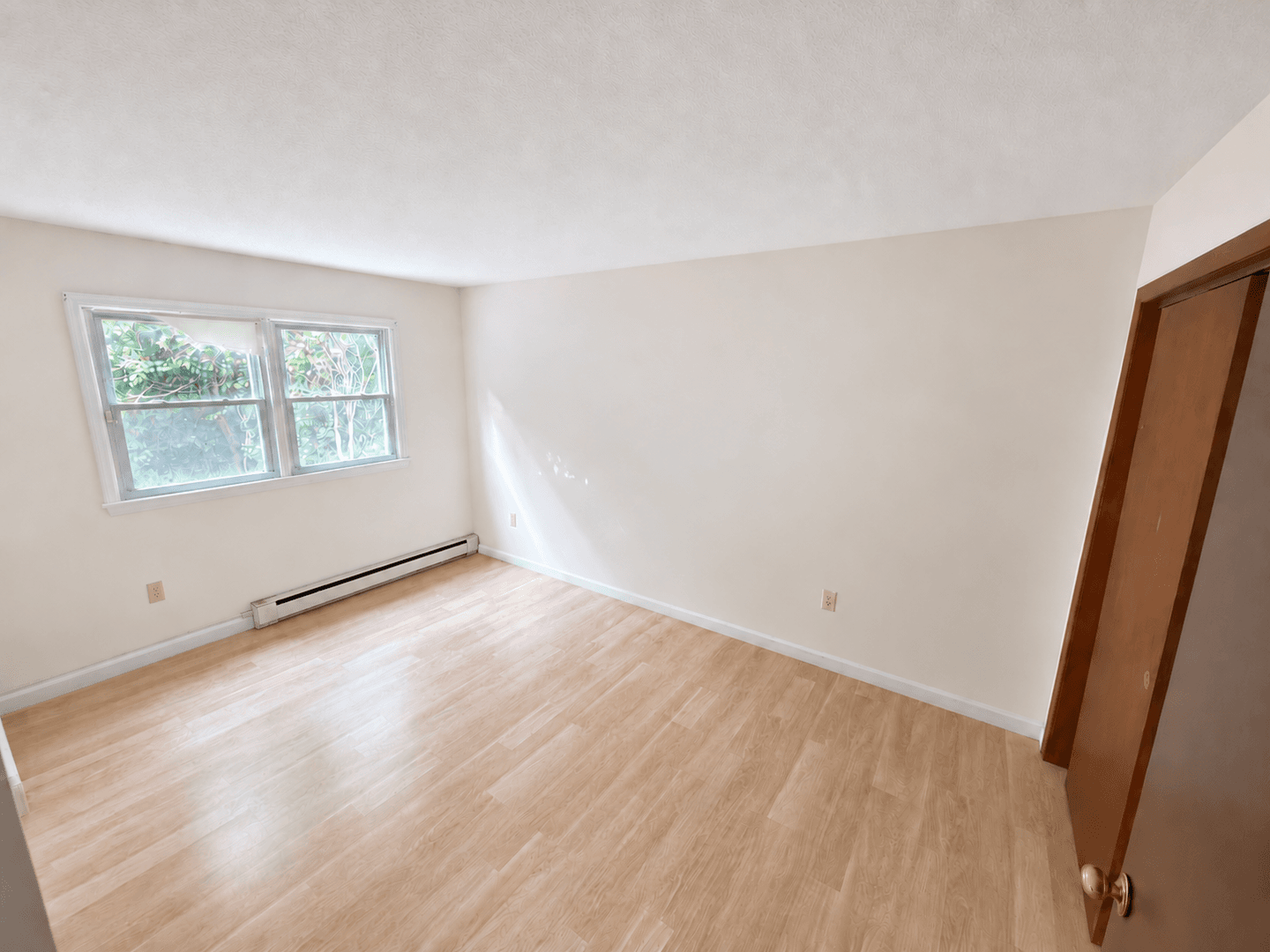Waterbury Apartment: 34 Royal Oak Dr