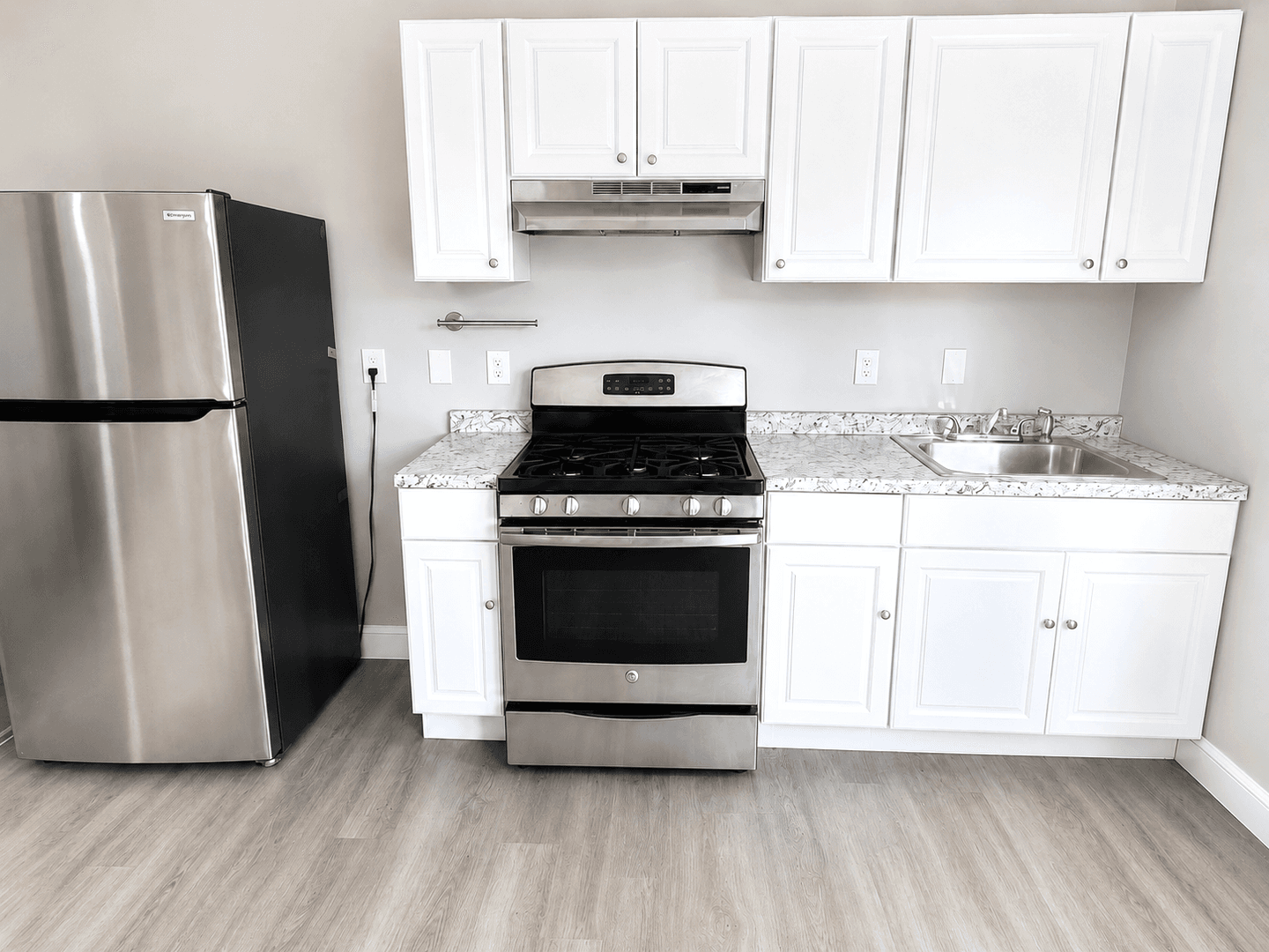 Waterbury Apartment: 66 Holmes Ave