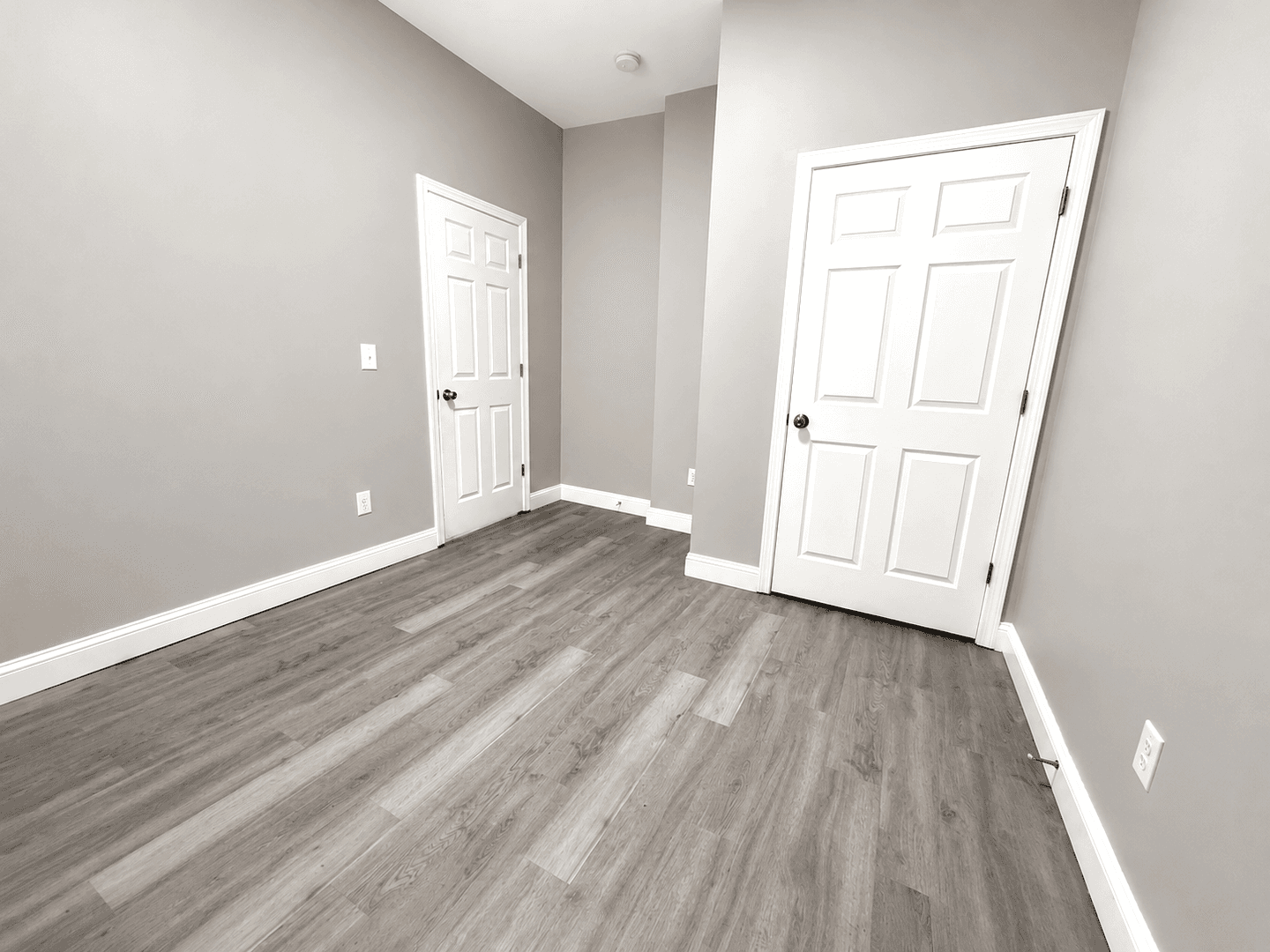 Waterbury Apartment: 66 Holmes Ave