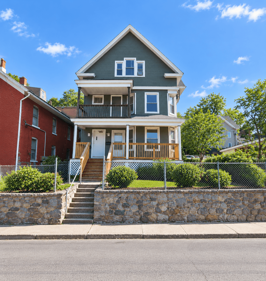 Waterbury Apartment: 503 Baldwin St