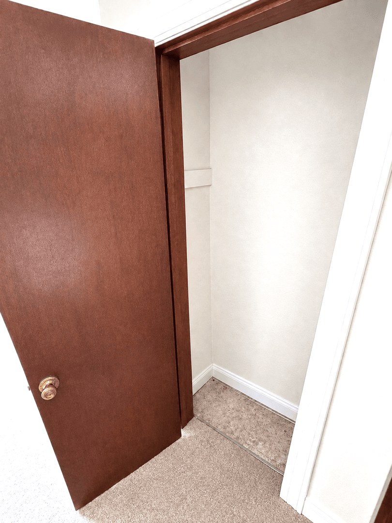 Waterbury Apartment: 34 Royal Oak Dr