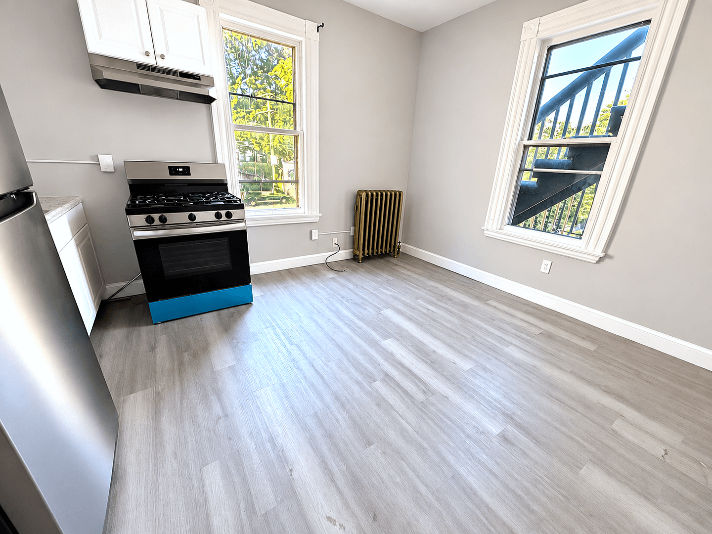 Waterbury Apartment: 66 Holmes Ave