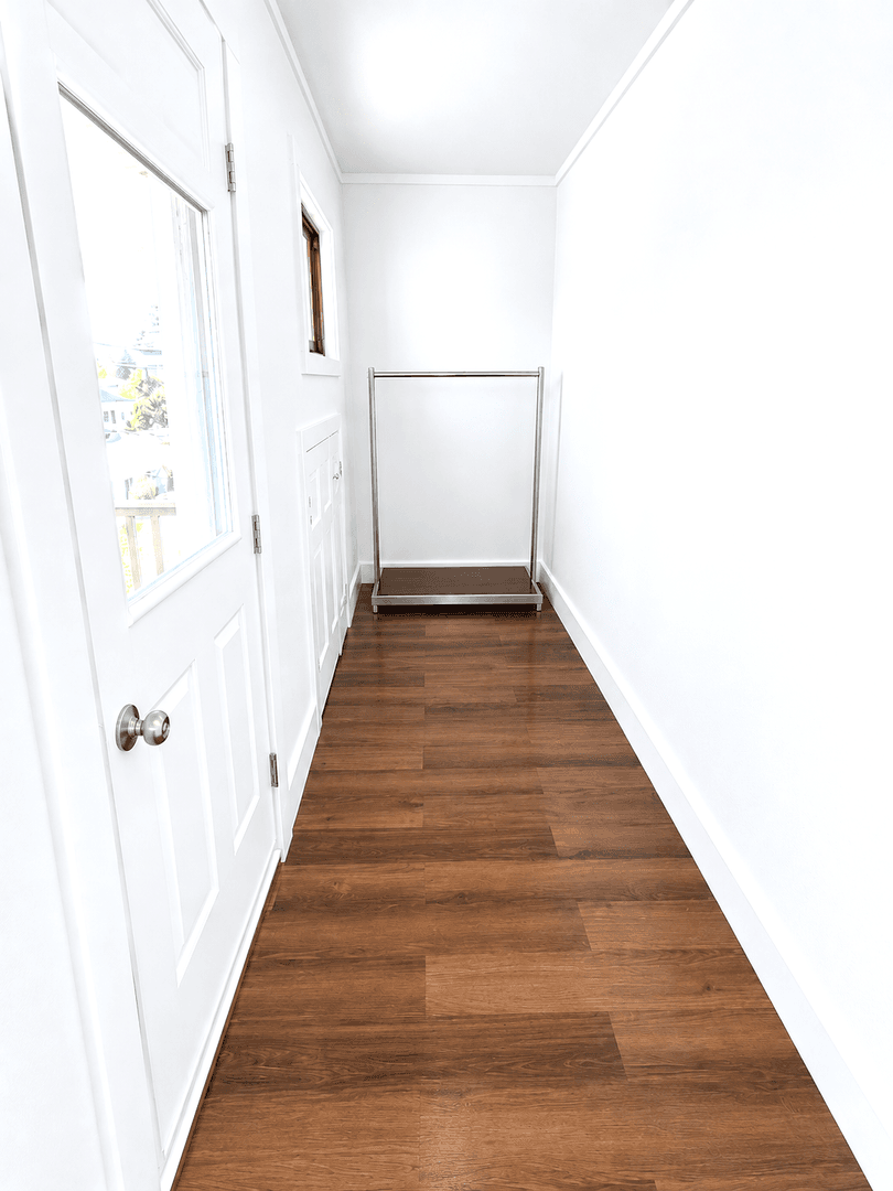 Waterbury Apartment: 503 Baldwin St