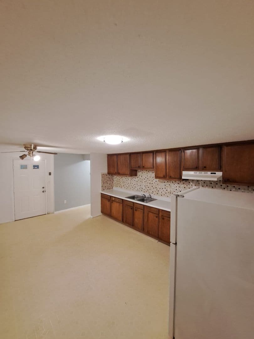 Waterbury Apartment: 300 Hill Street