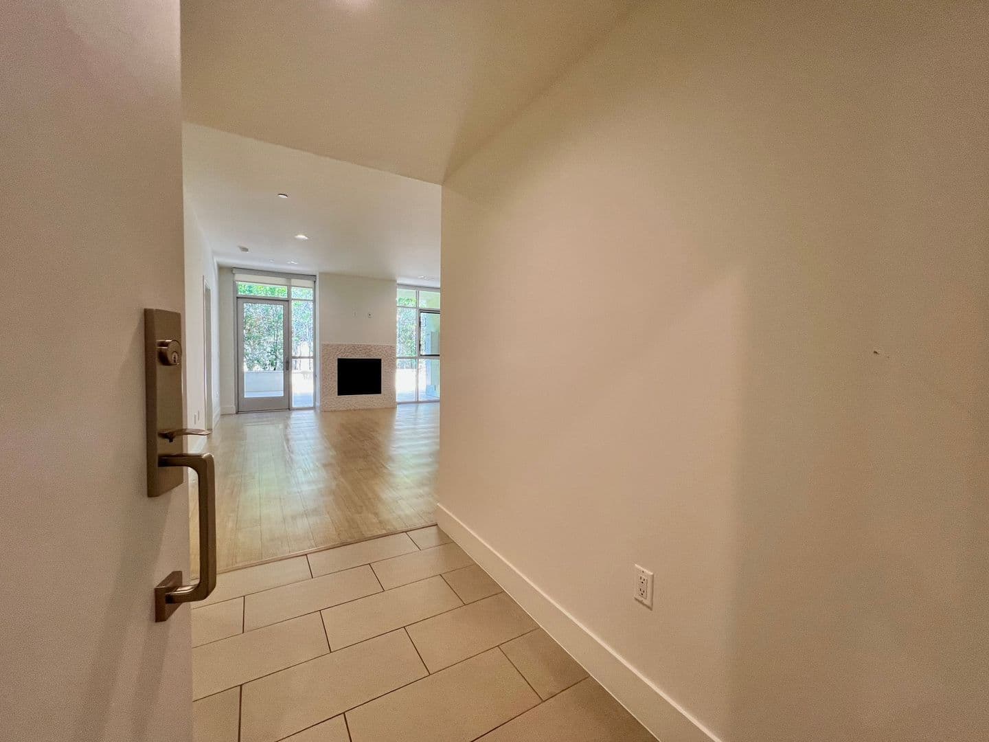Bel-Air Apartment: 11715 Bellagio Road
