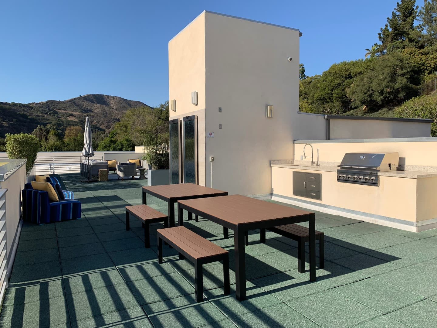 Bel-Air Apartment: 11715 Bellagio Road