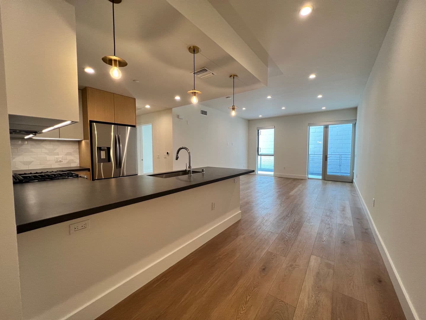 West Hollywood Apartment: 1001 N Fairfax Ave