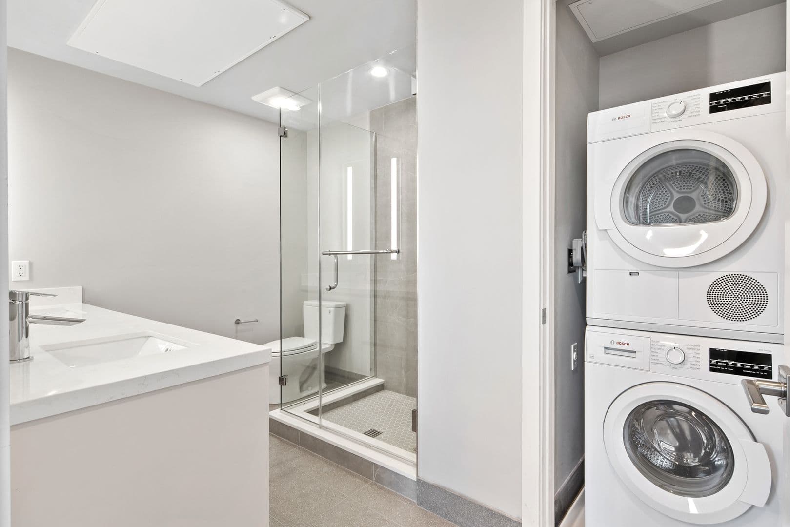West Hollywood Apartment: 1001 N Fairfax Ave