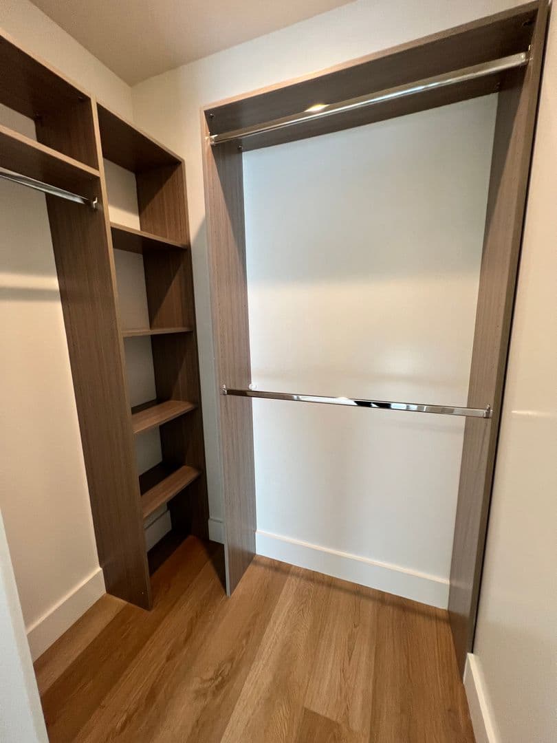 West Hollywood Apartment: 1001 N Fairfax Ave
