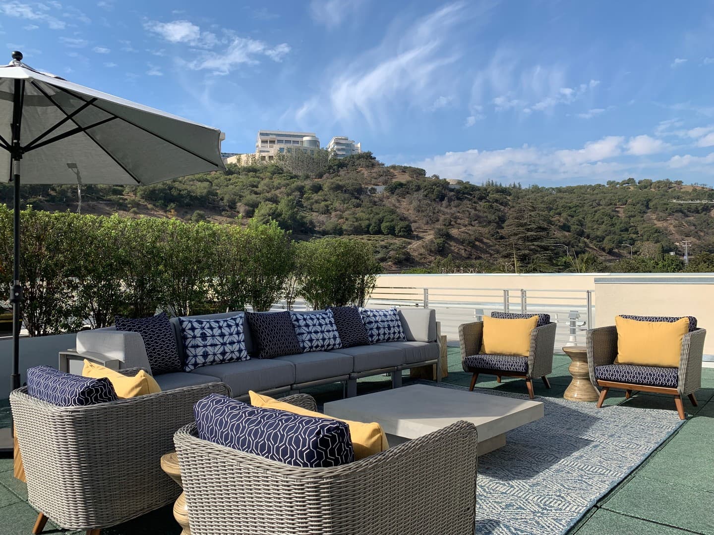Bel-Air Apartment: 11715 Bellagio Road