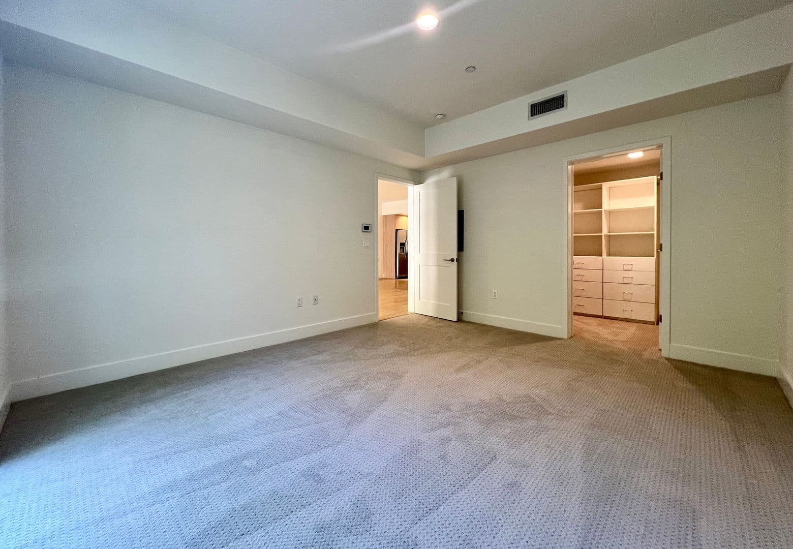 Bel-Air Apartment: 11715 Bellagio Road
