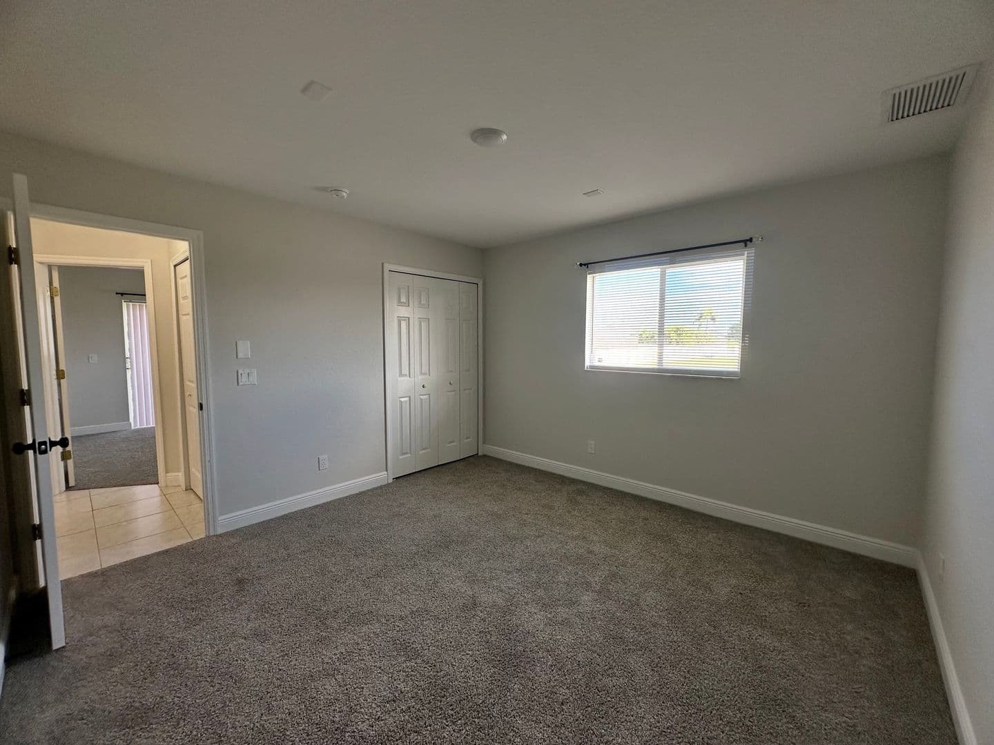 Cape Coral House: 300 SW 24th Pl