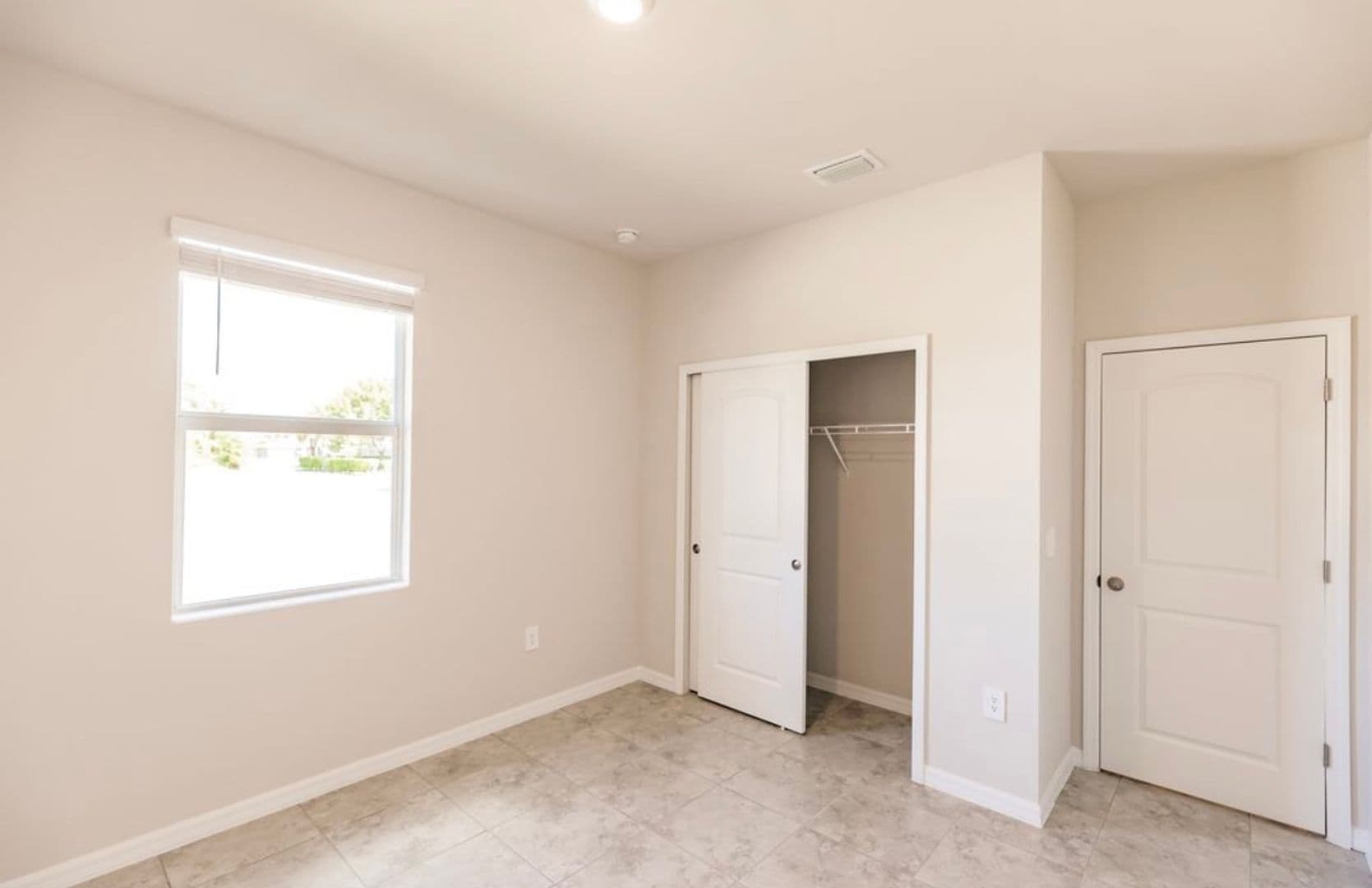 Cape Coral House: 1924 NE 20th Pl
