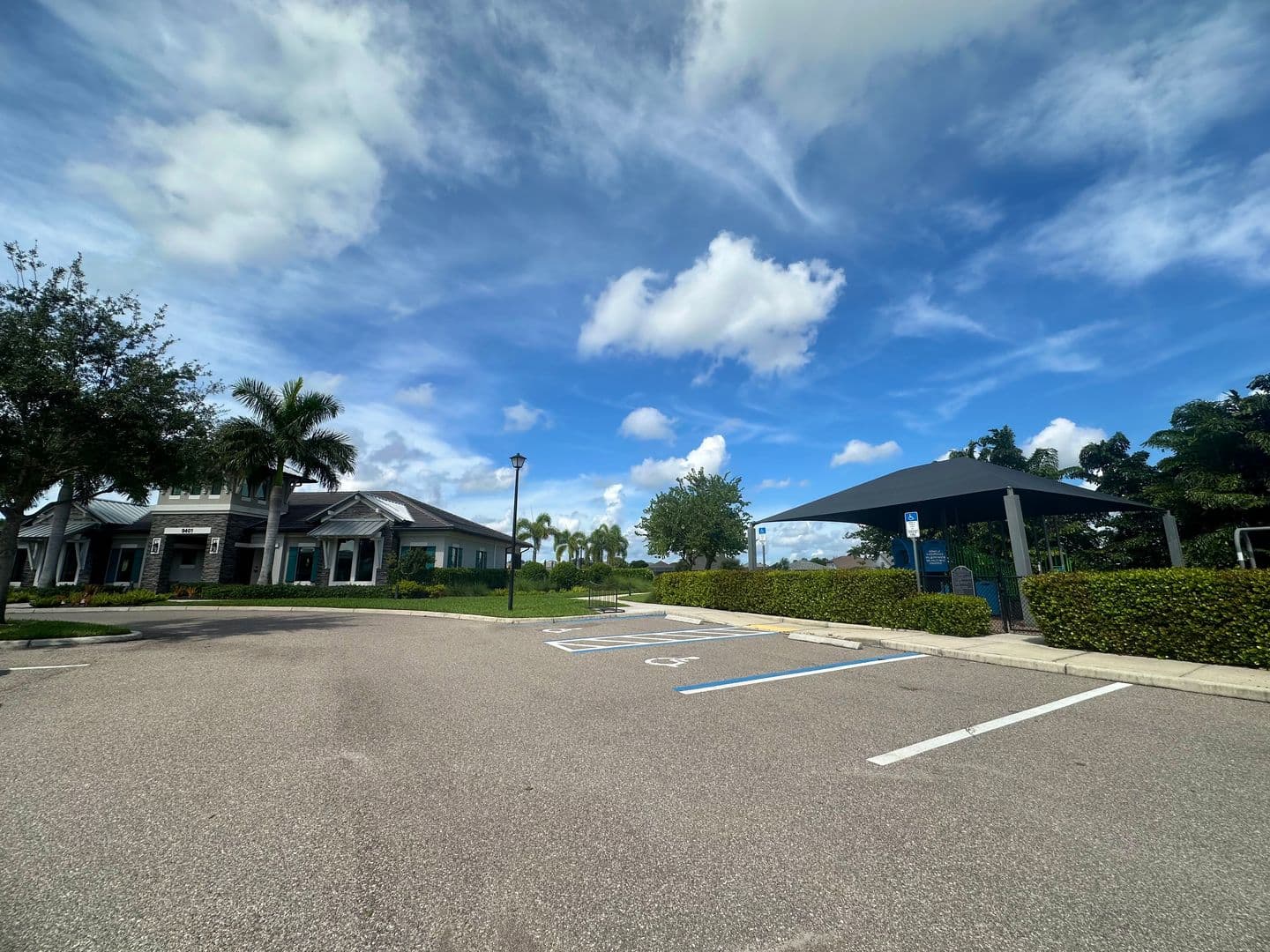 Fort Myers House: 9074 Bexley Dr