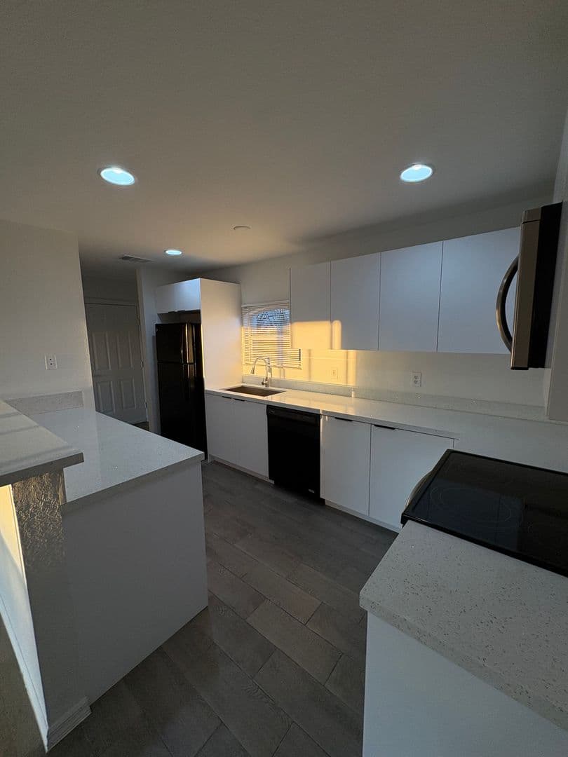 Cape Coral Apartment: 4704 Skyline Blvd
