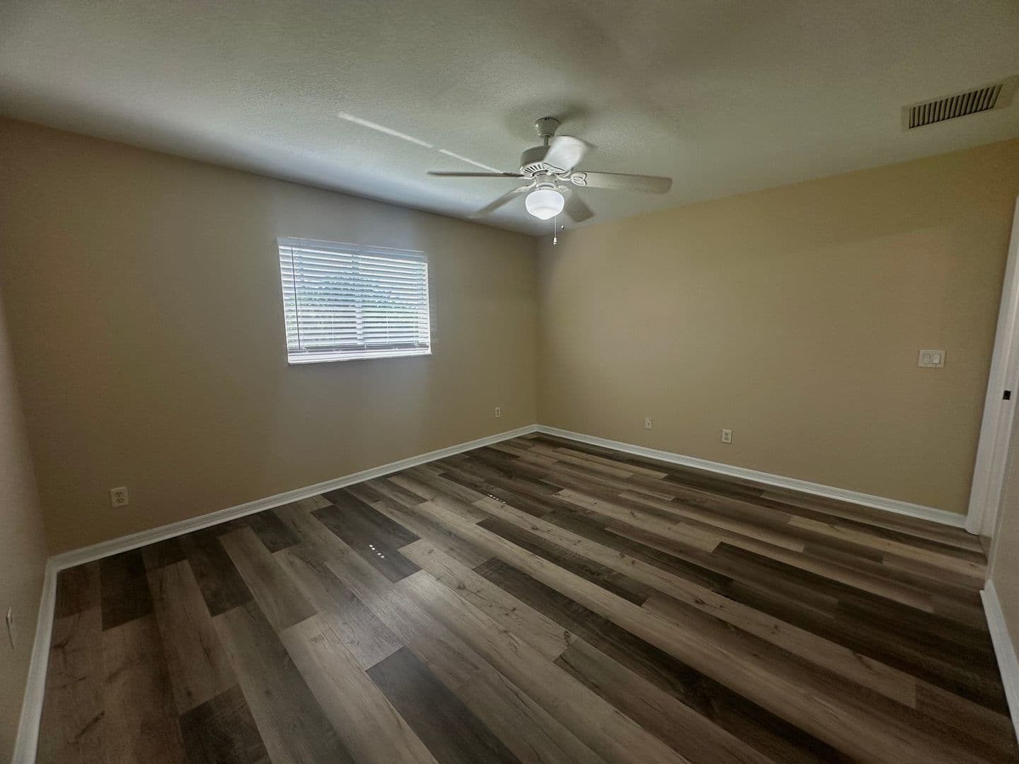 Cape Coral House: 1137 NW Juanita Pl