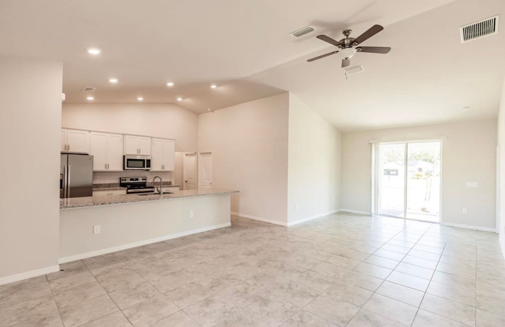 Cape Coral House: 1924 NE 20th Pl
