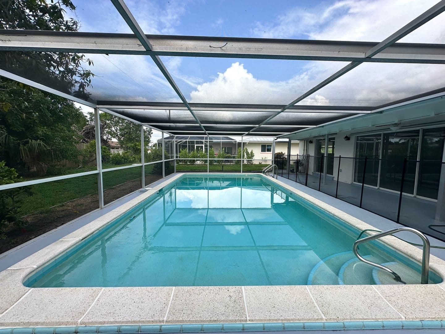Cape Coral House: 443 Monterey Ave