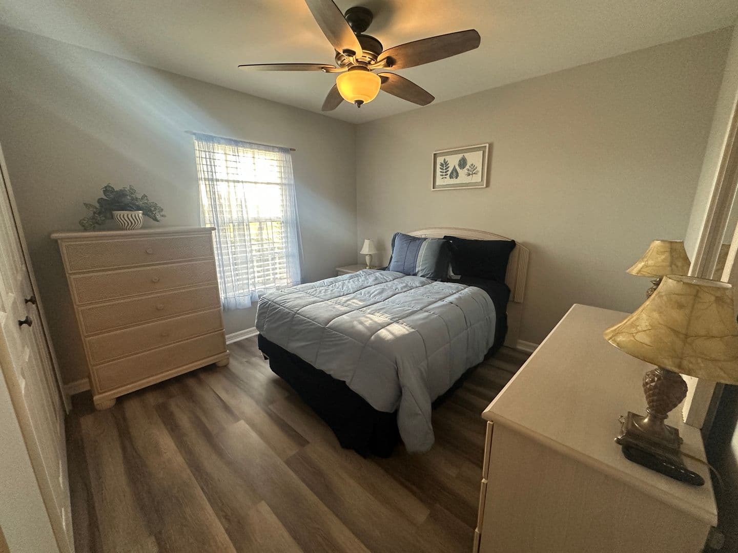 Cape Coral House: 128 NW 25th Pl