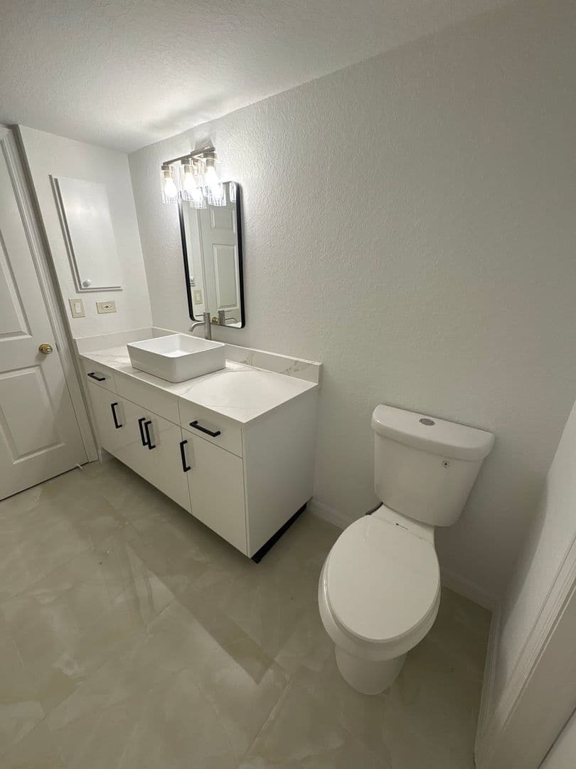Cape Coral Apartment: 4704 Skyline Blvd