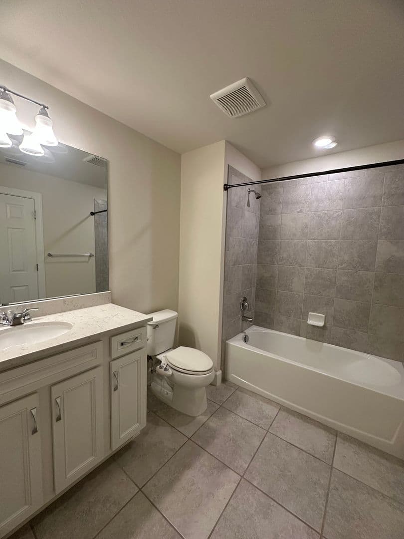 Fort Myers House: 9074 Bexley Dr