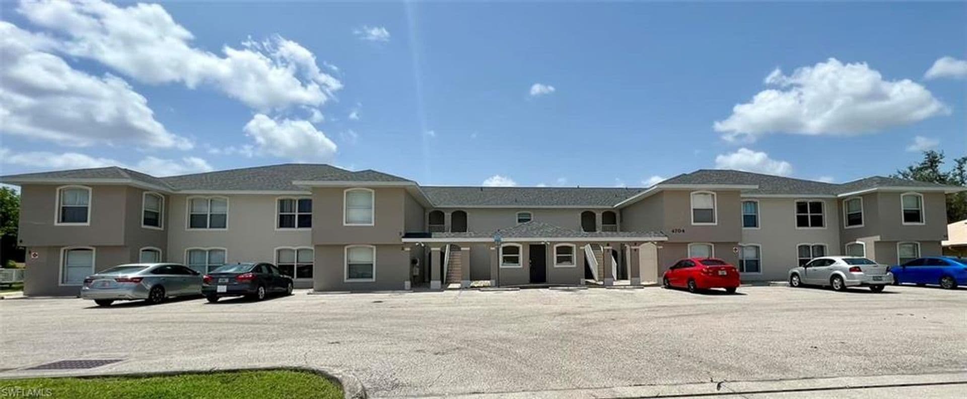 Cape Coral Apartment: 4704 Skyline Blvd