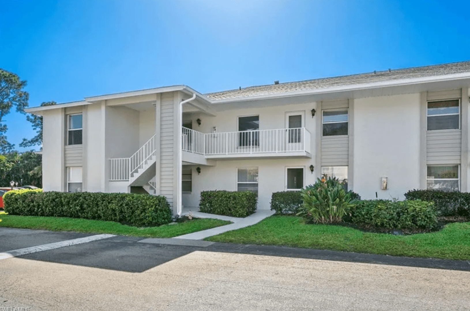 Naples Condo: 1357 Churchill Cir  #G202