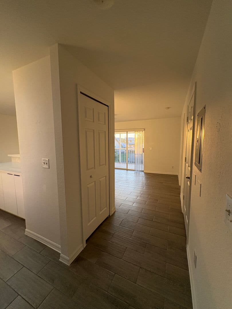 Cape Coral Apartment: 4704 Skyline Blvd