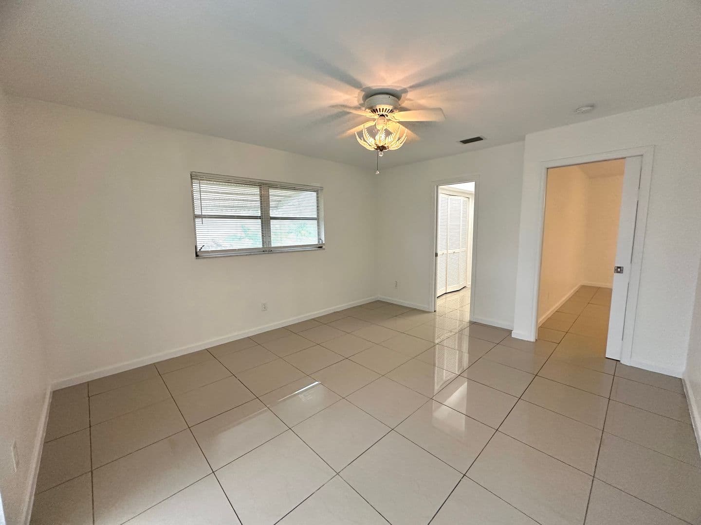 Cape Coral House: 443 Monterey Ave