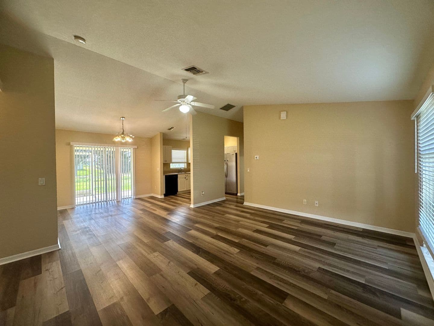 Cape Coral House: 1137 NW Juanita Pl
