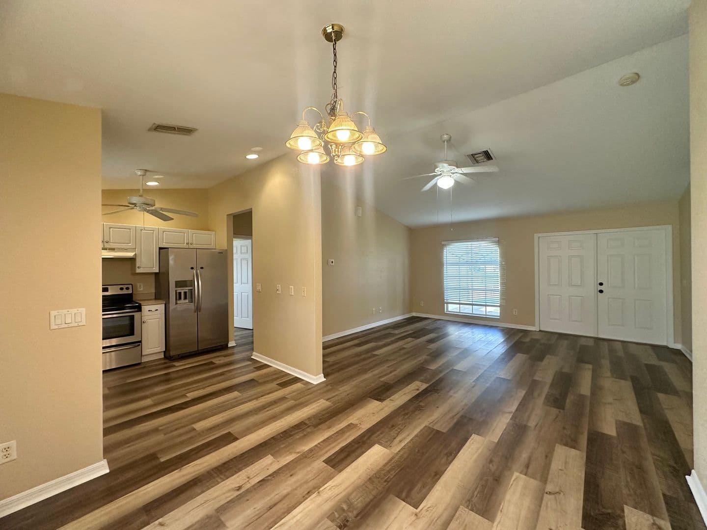 Cape Coral House: 1137 NW Juanita Pl