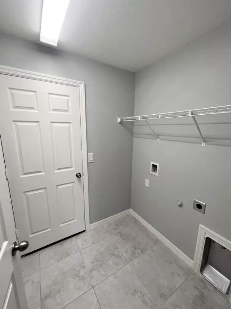 Cape Coral House: 2707 NE 7th Ave