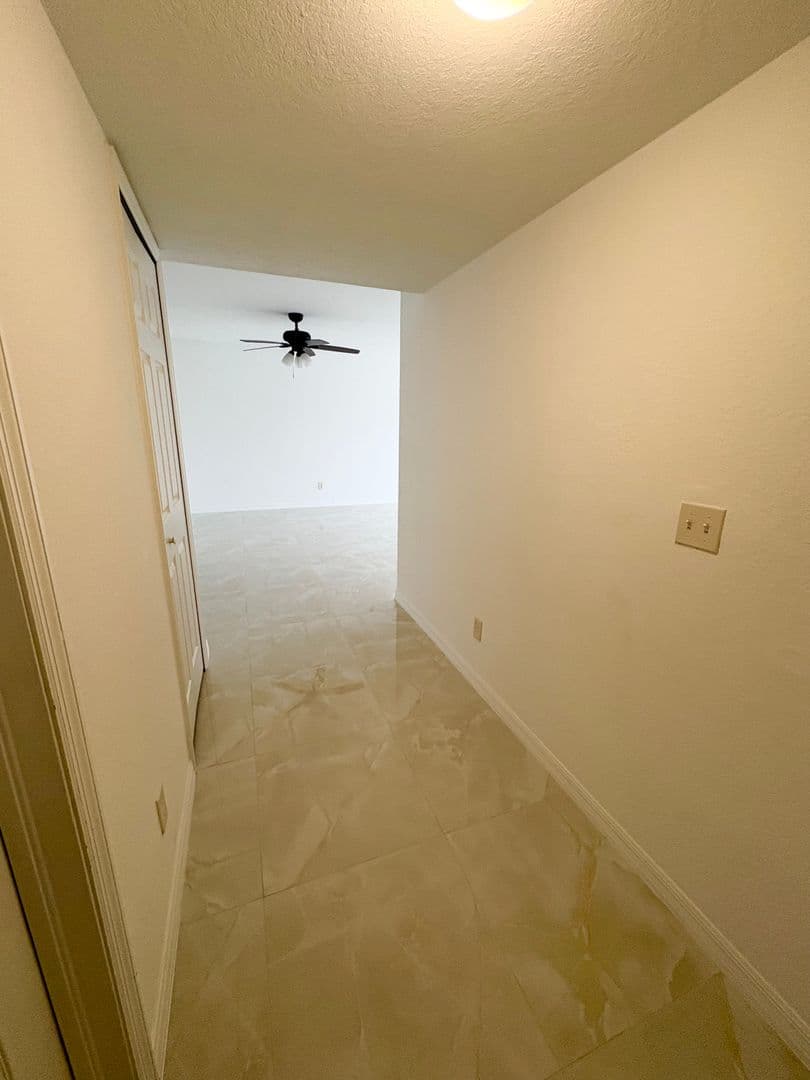 Cape Coral Apartment: 4704 Skyline Blvd