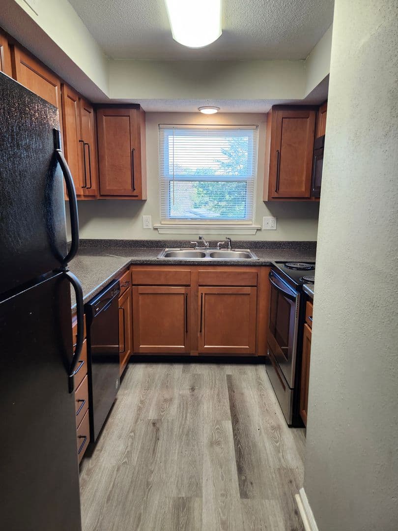 Hixson Apartment: 778 & 780 Winding Hills Lane
