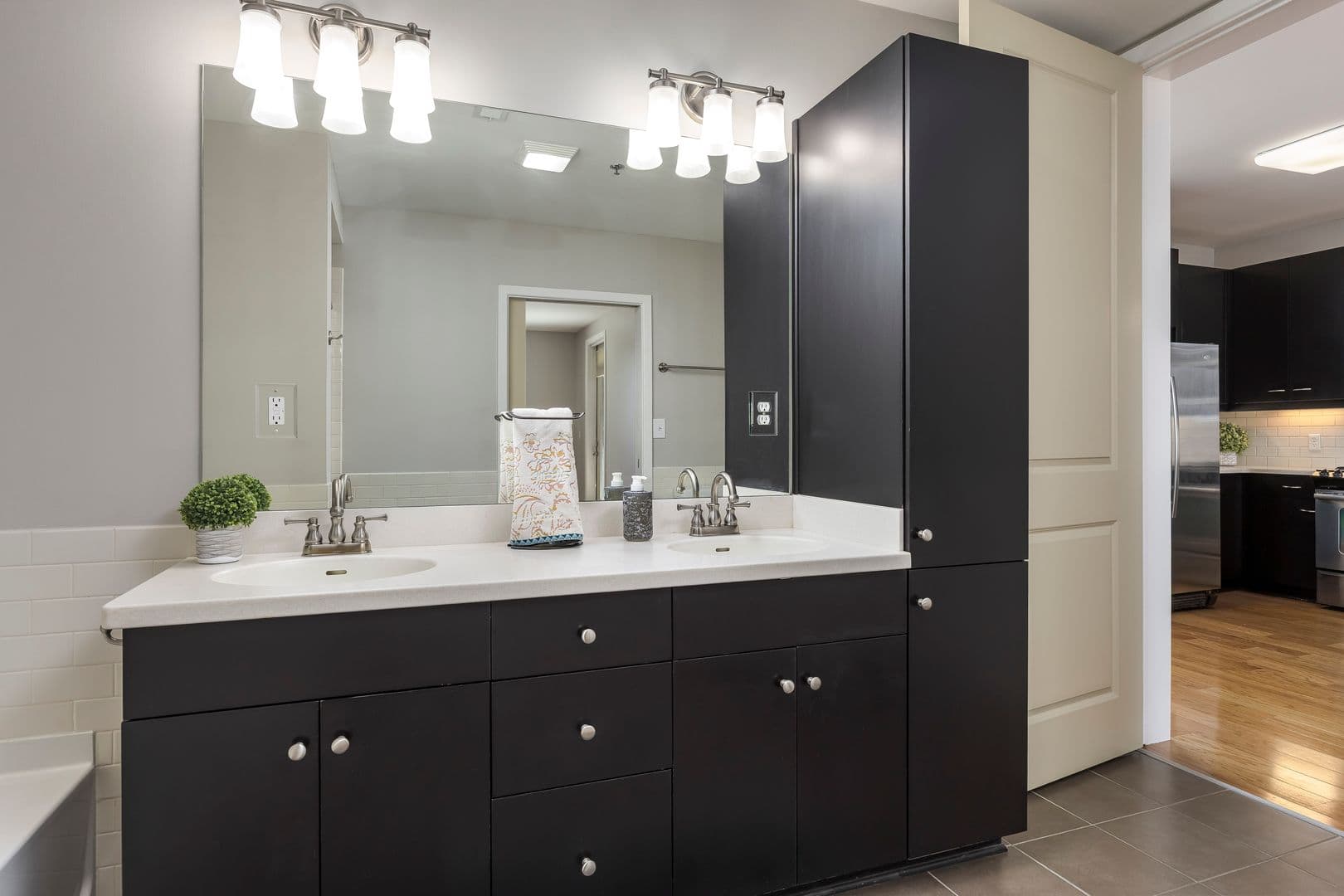 Chattanooga Apartment: 200 Manufacturers Road Unit 415