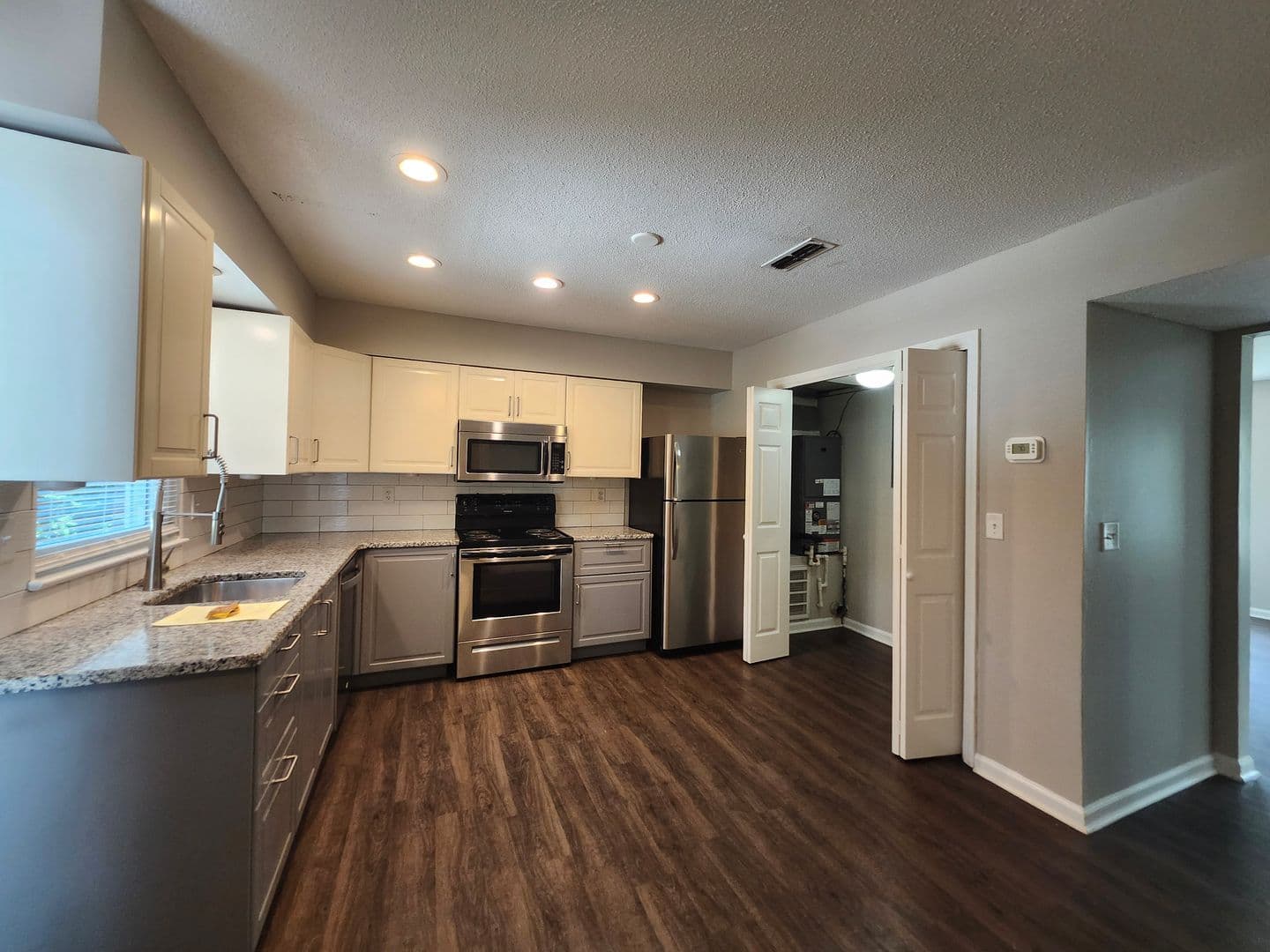 Chattanooga Apartment: 6221 Bonny Oaks Drive