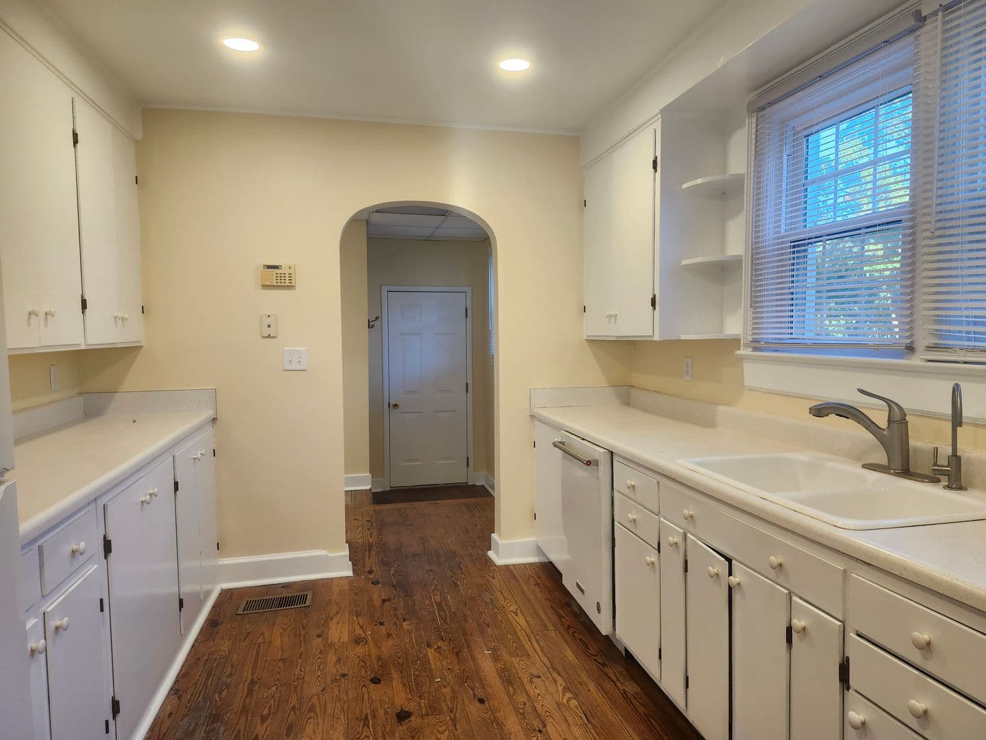 Chattanooga House: 119 McFarland Ave