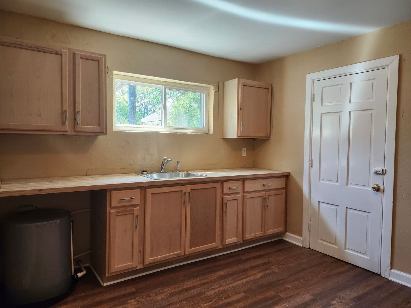 Chattanooga Apartment: 1906 Sharp Street