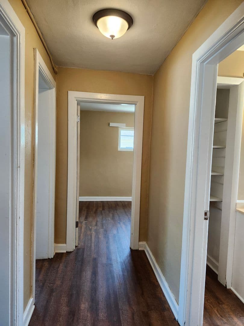 Chattanooga Apartment: 1906 Sharp Street