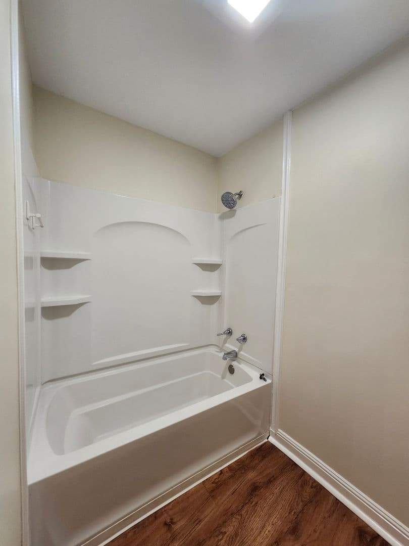 Chattanooga Apartment: 6629 Harrison Pike