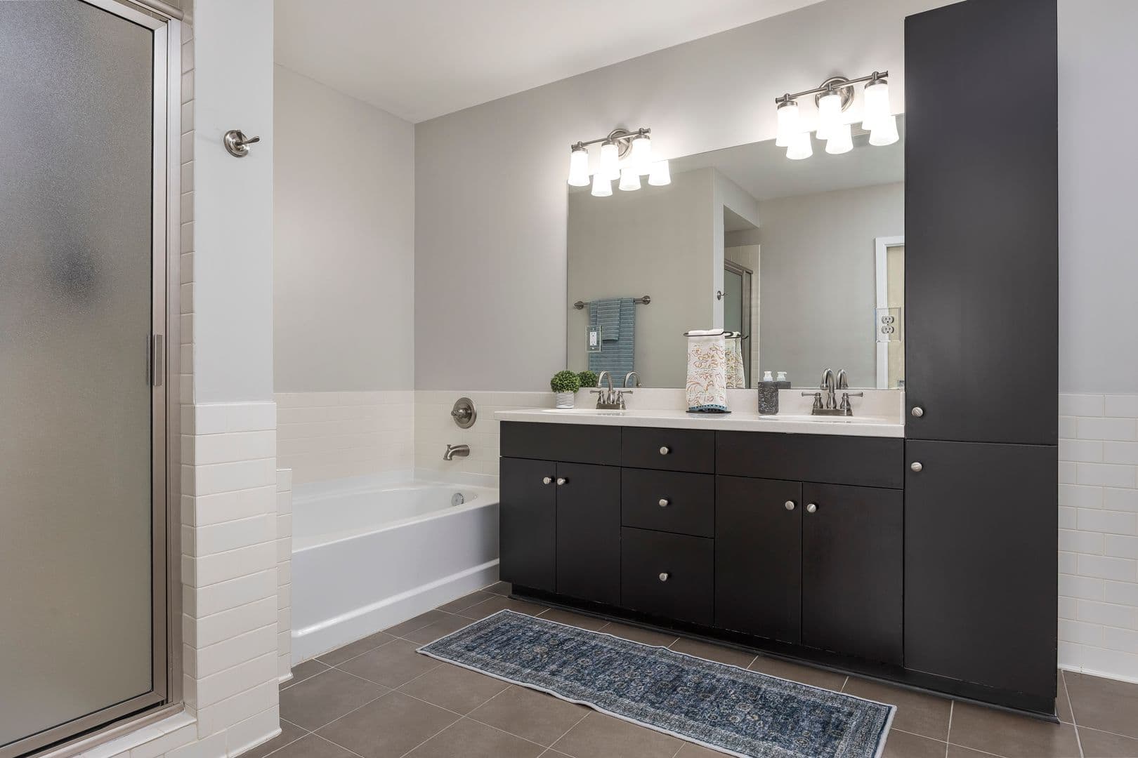 Chattanooga Apartment: 200 Manufacturers Road Unit 415