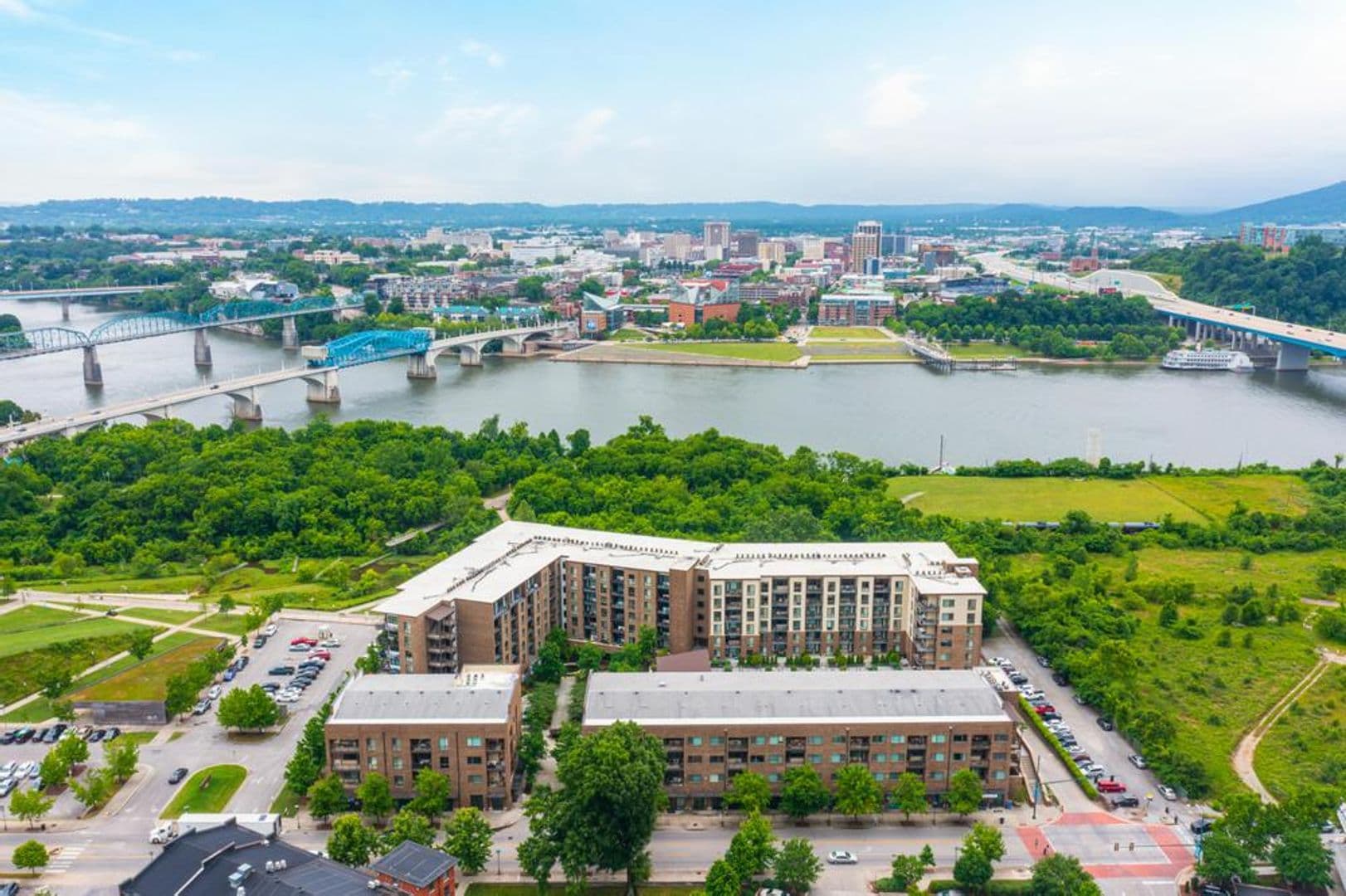 Chattanooga Apartment: 200 Manufacturers Road Unit 415