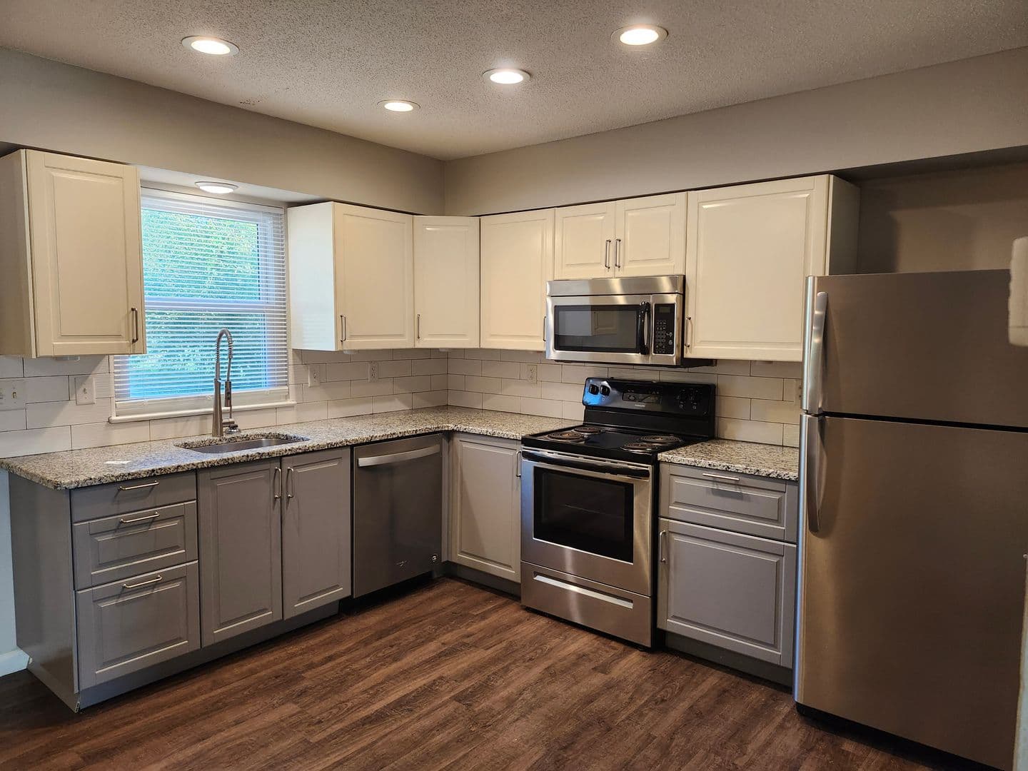 Chattanooga Apartment: 6221 Bonny Oaks Drive