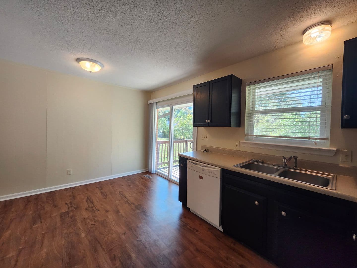 Chattanooga Apartment: 6629 Harrison Pike