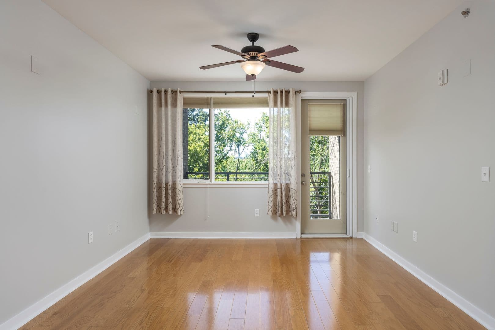 Chattanooga Apartment: 200 Manufacturers Road Unit 415
