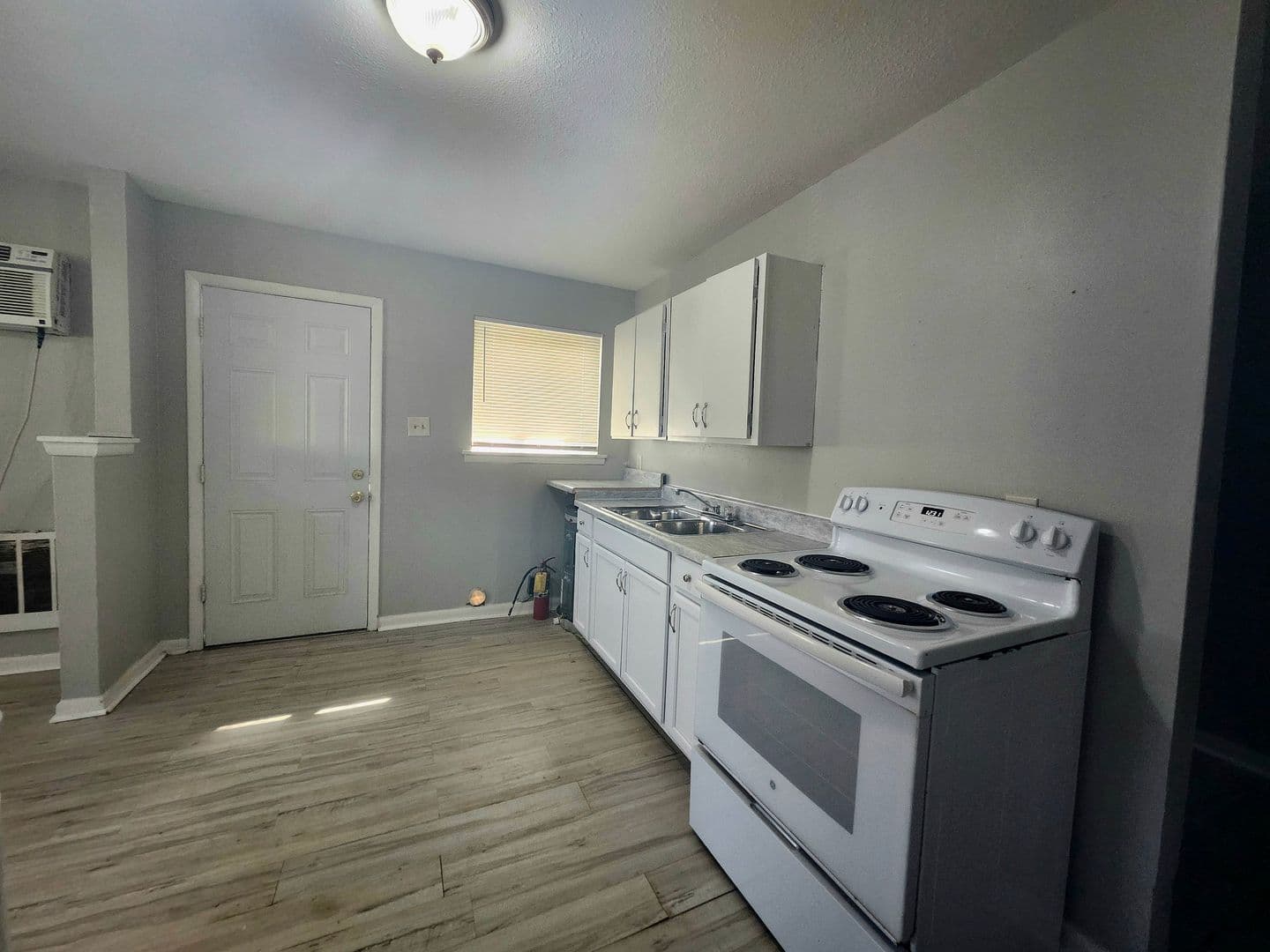 Chattanooga Apartment: 1708 Walker Ave