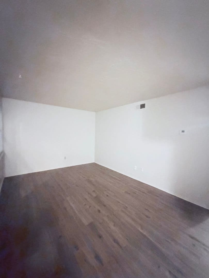 Hobbs Apartment: Calle Sur